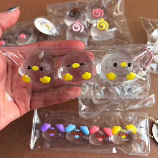 ひよこ３羽  スクイーズ