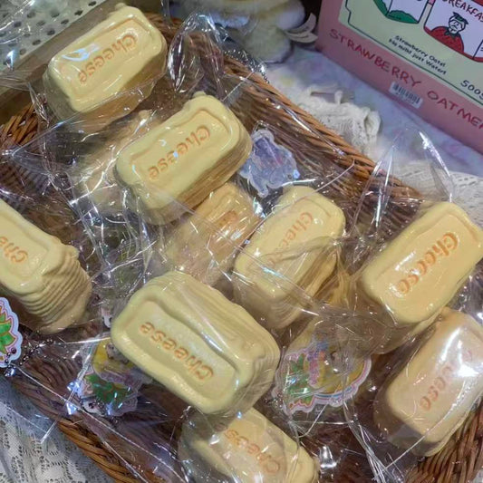 氷バター感(硬め) チーズタルト スクイーズ