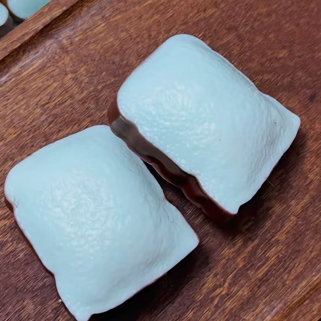 チョコミントトースト ストレスボール(透明予備カバー付き)